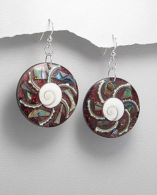 Aretes Colgantes Artesanales de Concha Natural de Mar y Plata Ley 925 - Natural Sea Shell and 925 Sterling Silver Handmade Dangle Earrings - ID: 48576480 Bellash