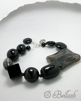 Pulsera Ajustable Artesanal de Agata Negra y Plata Ley 925 - Black Agate and 925 Sterling Silver Handmade Adjustable Bracelet - ID: 51756322 Bellash