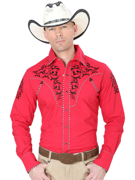 Camisa Vaquera Bordada Manga Larga Rojo para Hombre 'El Señor de los Cielos' - ID: 40992 Camisas Bordadas El Señor de los Cielos Red