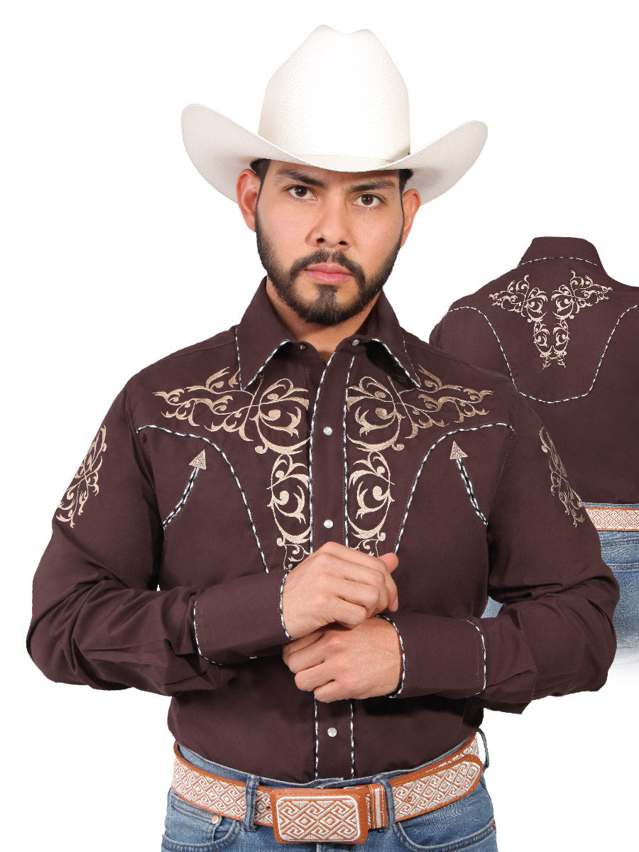 Camisa Vaquera Bordada Manga Larga Cafe para Hombre 'El Señor de los Cielos' - ID: 42885 Camisas Bordadas El Señor de los Cielos Brown