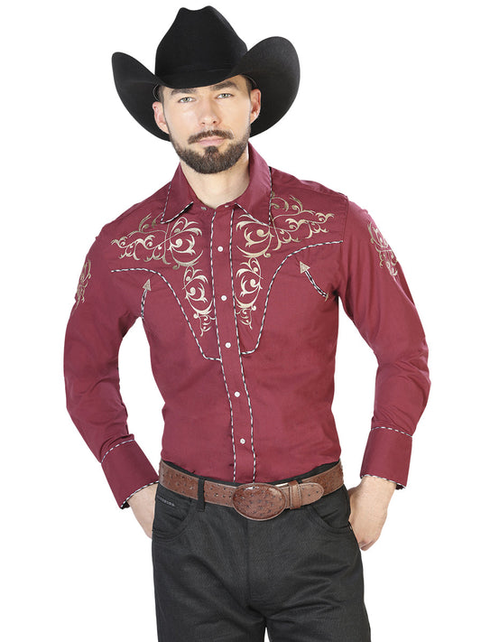 Camisa Vaquera Bordada Manga Larga Burgandy para Hombre 'El Señor de los Cielos' - ID: 42886 Camisas Bordadas El Señor de los Cielos Burgandy