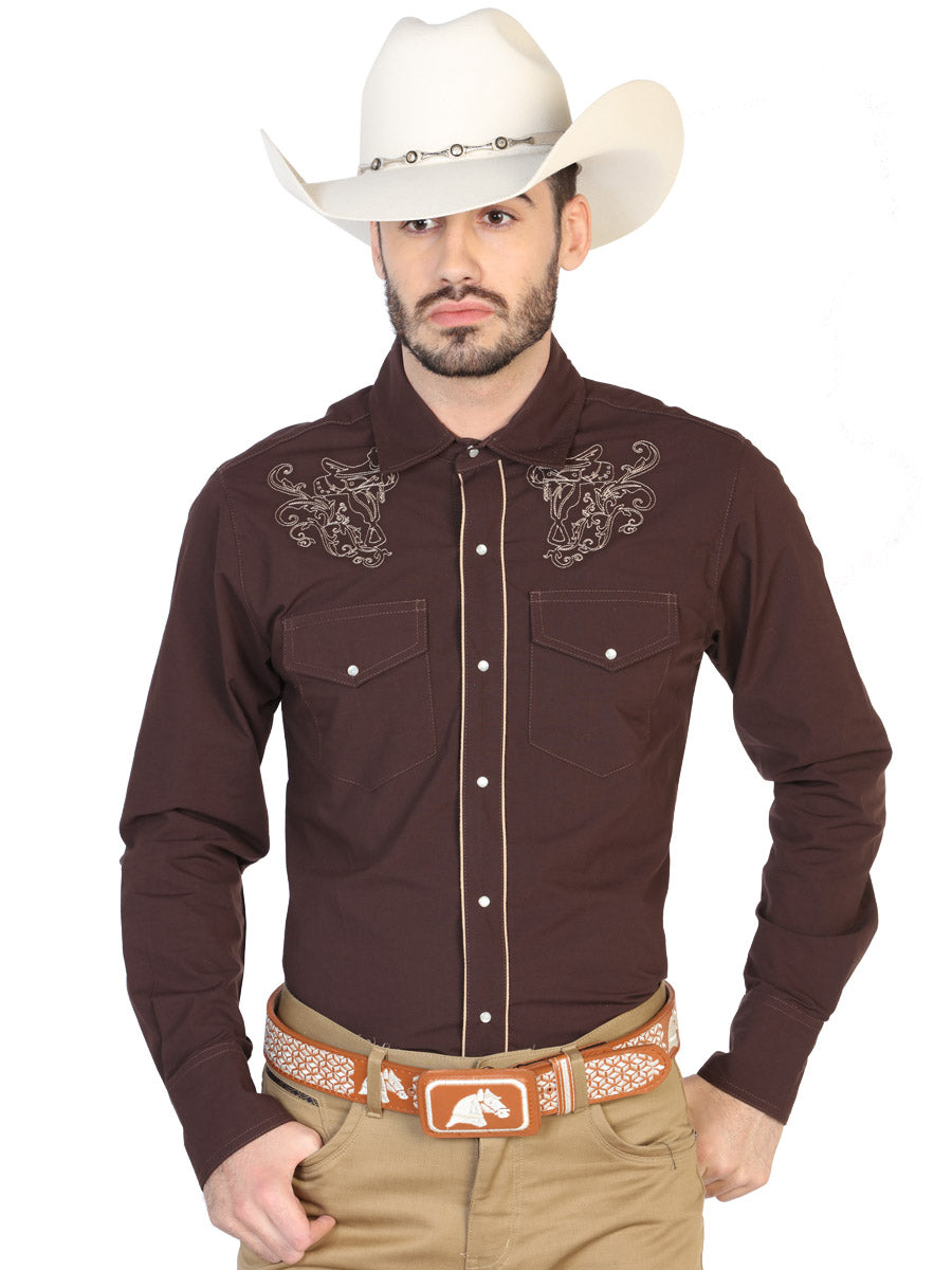 Camisa Vaquera Bordada Manga Larga Cafe para Hombre 'El Señor de los Cielos' - ID: 42953 Camisas Bordadas El Señor de los Cielos Brown