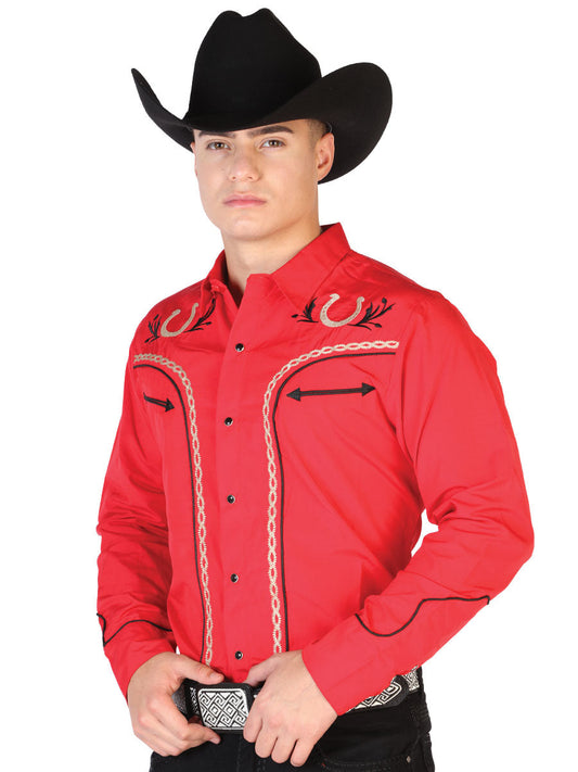 Camisa Vaquera Bordada Manga Larga Rojo para Hombre 'El Señor de los Cielos' - ID: 43294 Camisas Bordadas El Señor de los Cielos Red