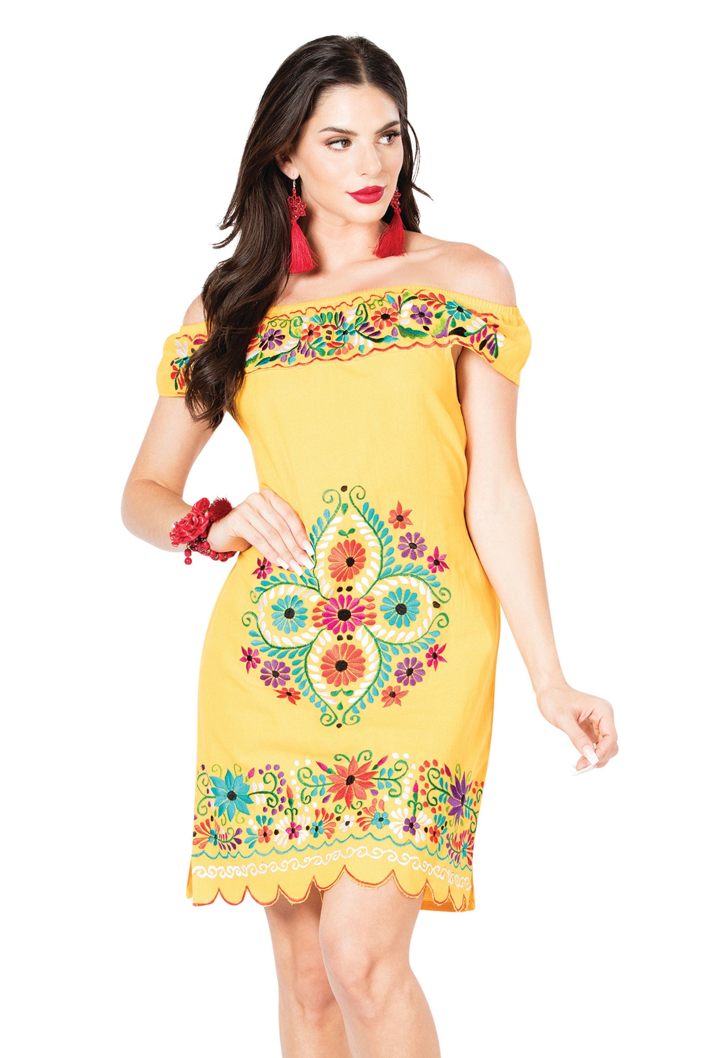 Vestido Artesanal Bordado de Flores para Mujer Handmade Dress Mexico Artesanal Yellow